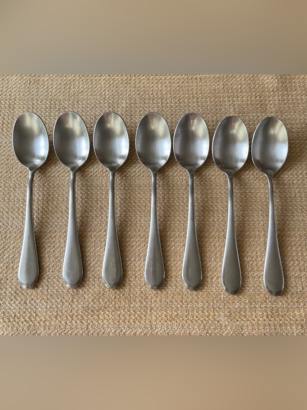 Satin Icarus (Stainless) Soup Spoons by ONEIDA (7)